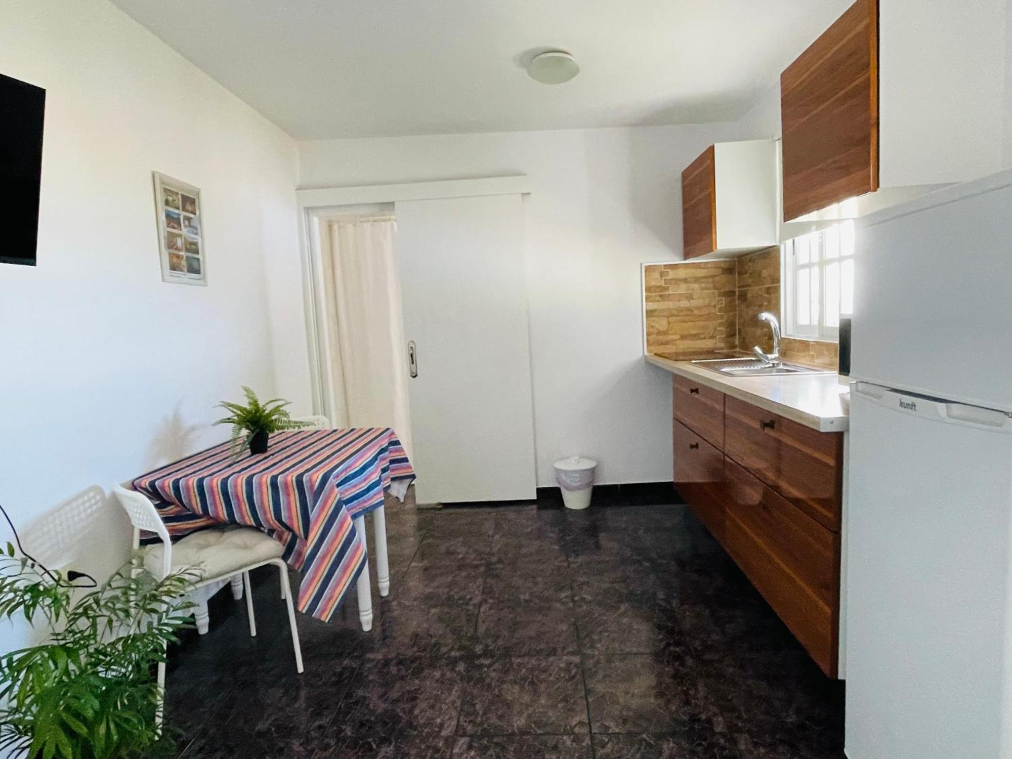 Piscina Compartida, Solo Adultos, Ac, Calefaccion Apartment เอลปาโซ ภายนอก รูปภาพ